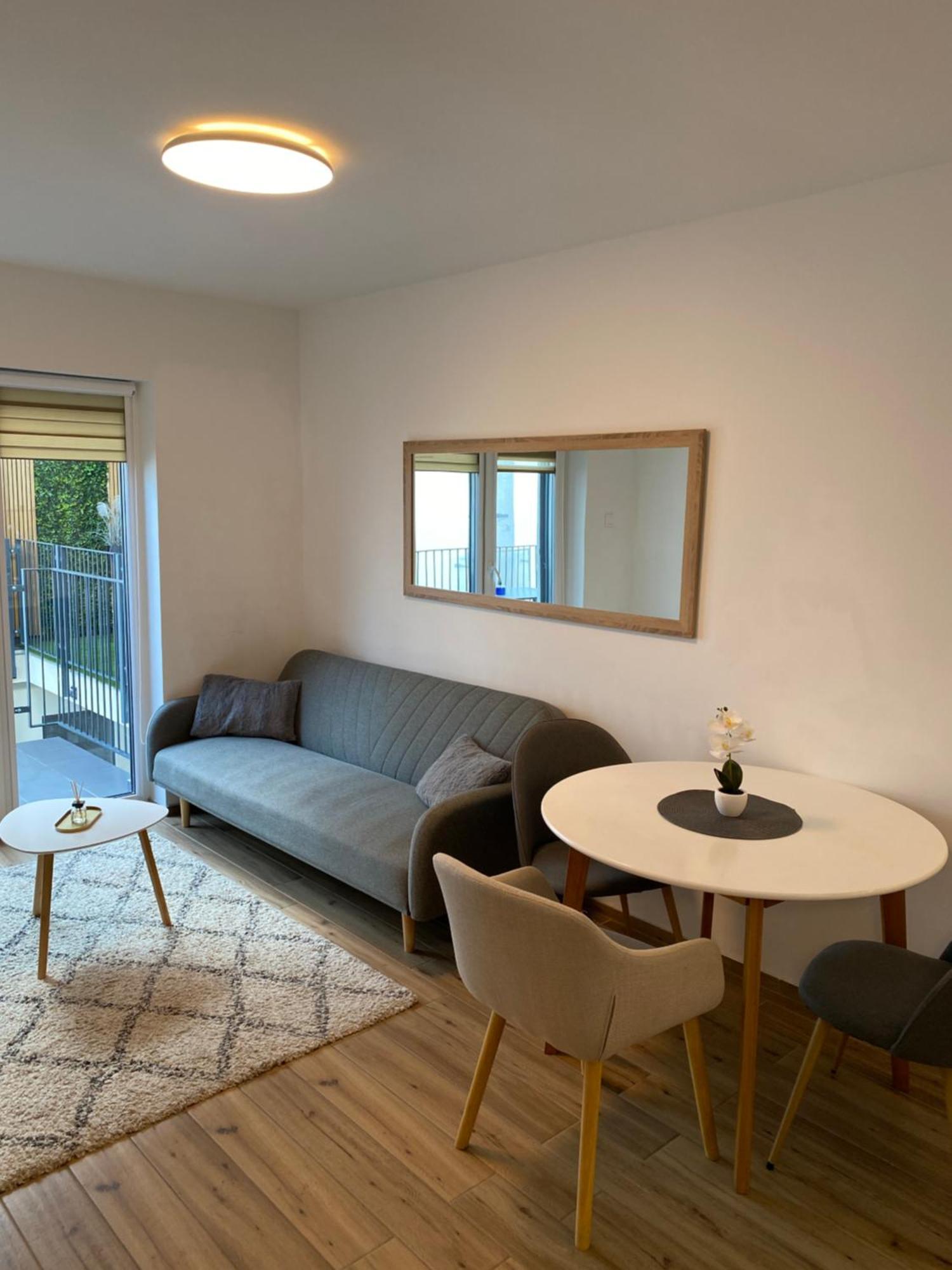 R77 Apartment Downtown - Penthouse 布达佩斯 外观 照片
