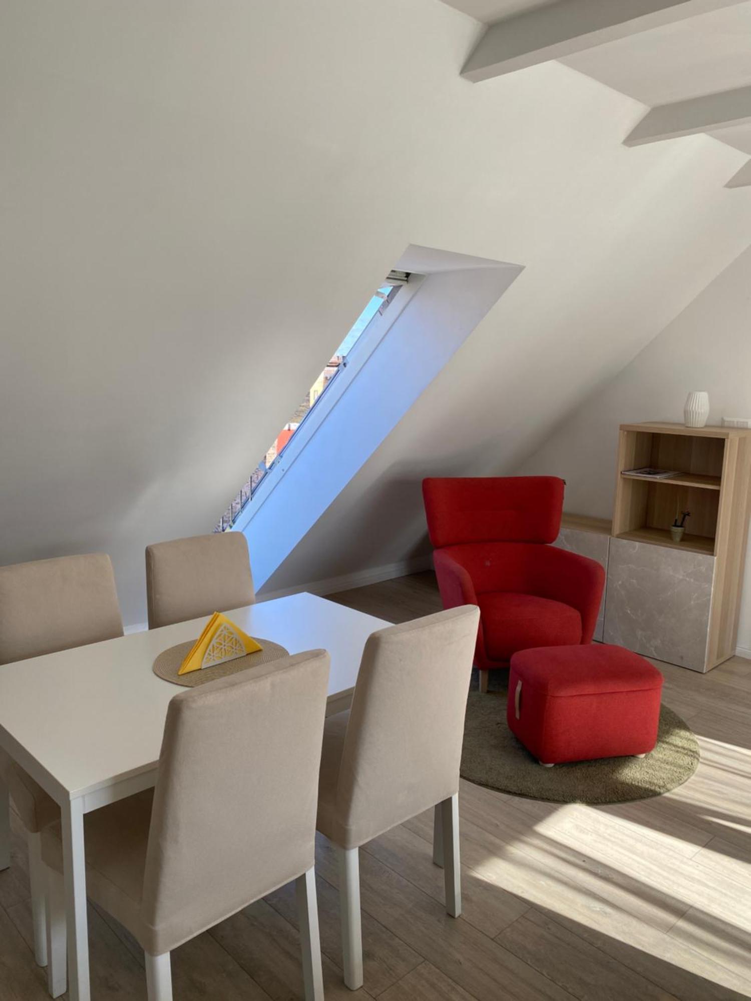 R77 Apartment Downtown - Penthouse 布达佩斯 外观 照片