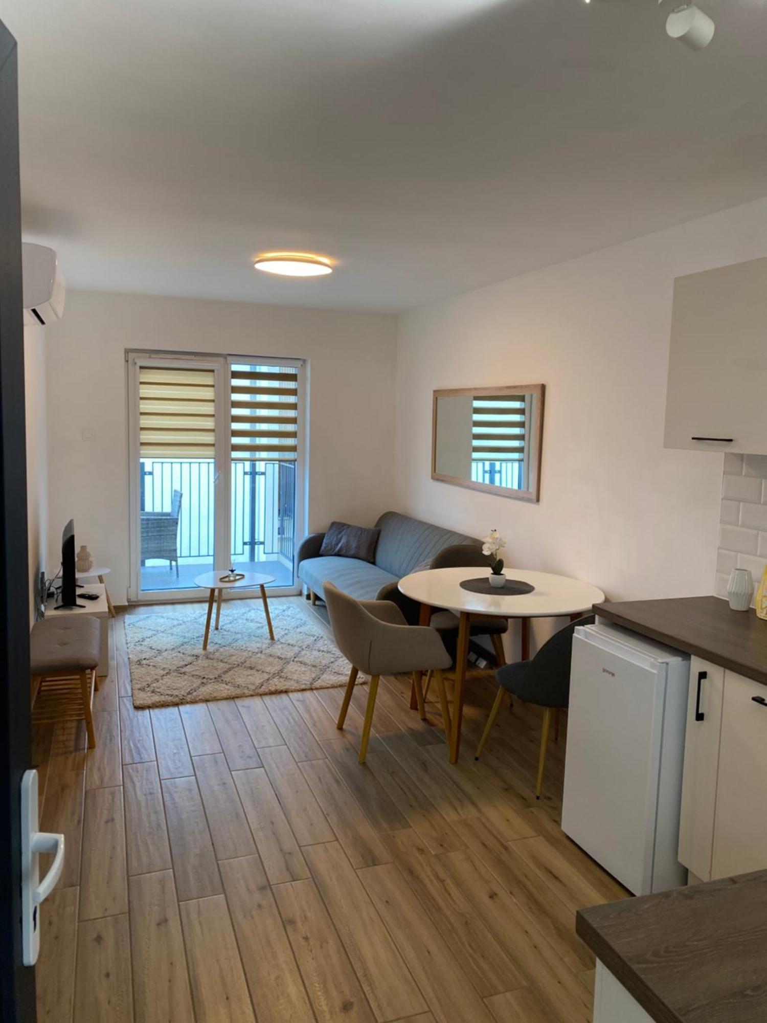 R77 Apartment Downtown - Penthouse 布达佩斯 外观 照片